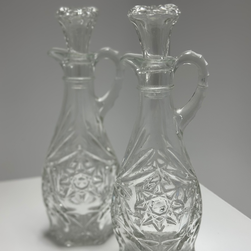 Vintage Anchor Hocking Cruet set of 2